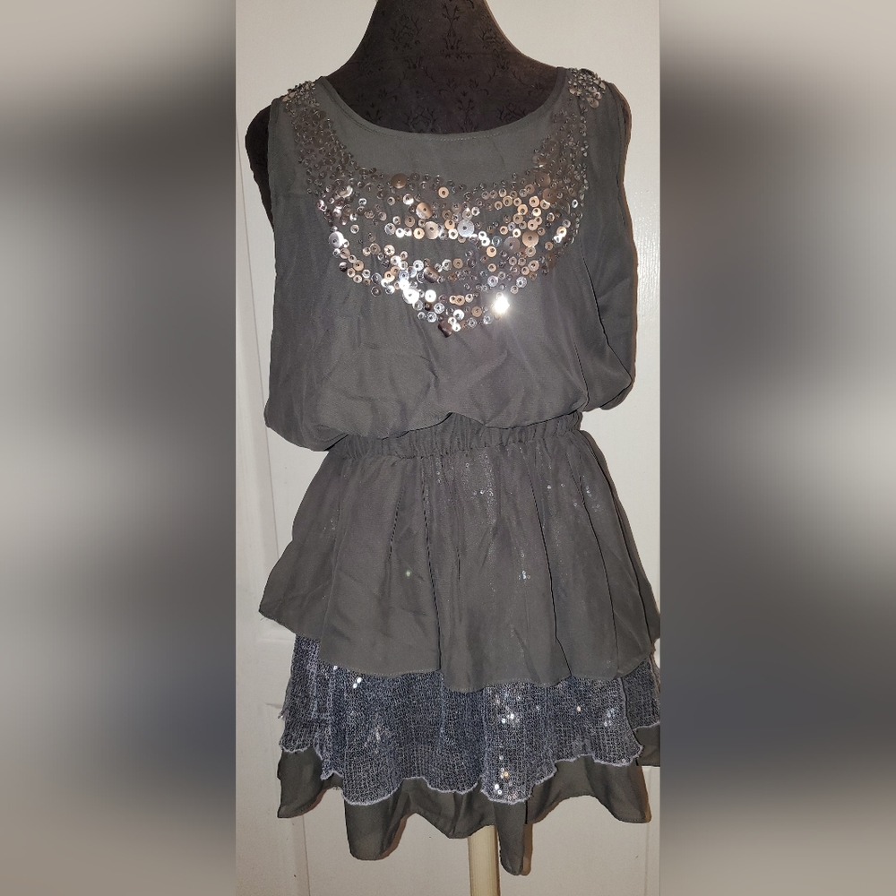 DRESS - Picture 3 of 3